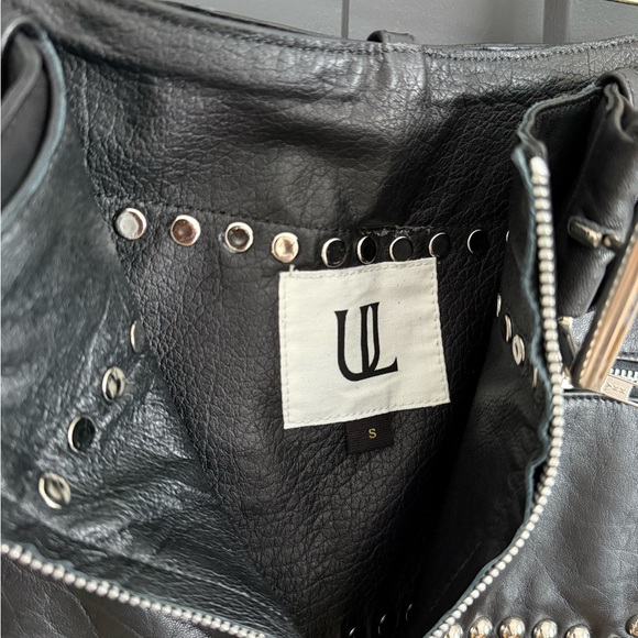 Black Fringe Genuine Leather Skirt - Picture 3 of 4